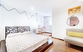 Snooze Hotel